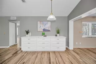 3097 Robinwood Ln, Palm Harbor, FL 34684 - Photo 16