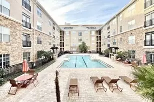 4221 W Spruce St, Tampa, FL 33607 - Photo 2