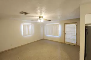 1909 May St, Brandon, FL 33510 - Photo 4