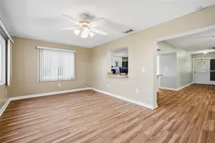 2101 Hailstone Cir, Sun City Center, FL 33573 - Photo 16