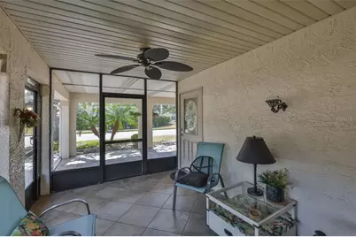 2035 Hampstead Circle, Sun City Center, FL 33573 - Photo 4