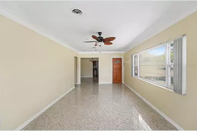 6795 23rd Street S, Saint Petersburg, FL 33712 - Photo 2