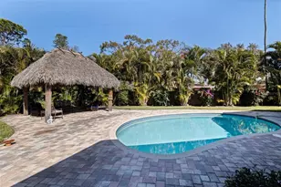 153 58th Ave S, Saint Petersburg, FL 33705 - Photo 32