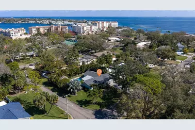 153 58th Avenue S, Saint Petersburg, FL 33705 - Photo 40