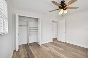4328 40th St S, Saint Petersburg, FL 33711 - Photo 42