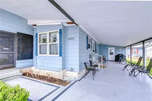 35203 Makenzie St, Zephyrhills, FL 33541 - Photo 6