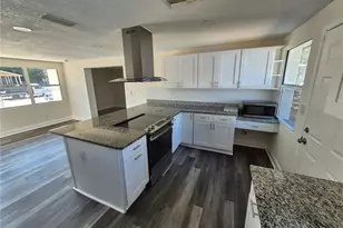 3312 E Ellicott St, Tampa, FL 33610 - Photo 4