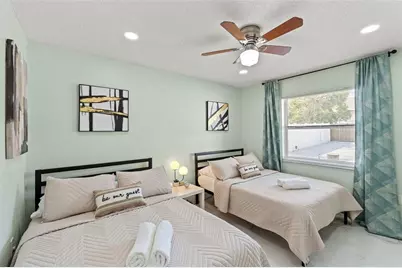 439 E Boyer Street, Tarpon Springs, FL 34689 - Photo 12