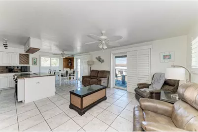 872 North Shore Drive, Anna Maria, FL 34216 - Photo 4