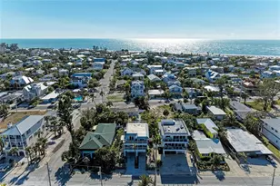 872 N Shore Dr, Anna Maria, FL 34216 - Photo 52