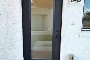 6910 Dartmouth Ave N, Saint Petersburg, FL 33710 - Photo 26