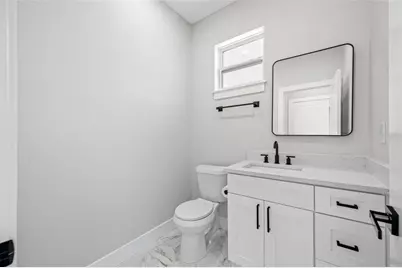 6910 Dartmouth Avenue N, Saint Petersburg, FL 33710 - Photo 10