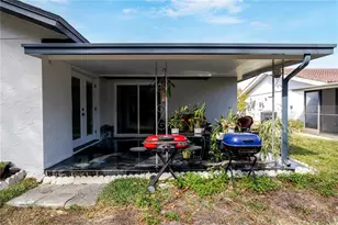 4876 Shell Stream Blvd, New Port Richey, FL 34652 - Photo 4