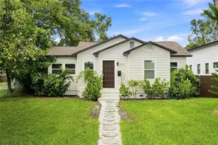 3731 6th Ave N, Saint Petersburg, FL 33713 - Photo 2