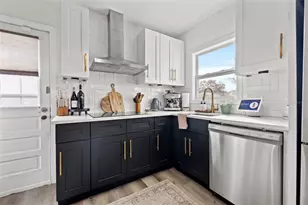 3731 6th Ave N, Saint Petersburg, FL 33713 - Photo 10