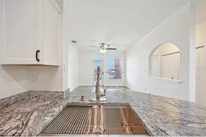 5000 Culbreath Key Way #8-212, Tampa, FL 33611 - Photo 6