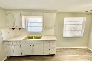 1541 Alert St, Holiday, FL 34690 - Photo 6