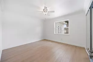 1817 Oregon Ave NE, Saint Petersburg, FL 33703 - Photo 24