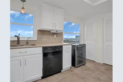 9 Haig Place #612, Dunedin, FL 34698 - Photo 8