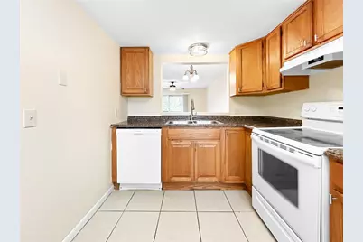 6336 Newtown Circle #36B2, Town N Country, FL 33615 - Photo 8