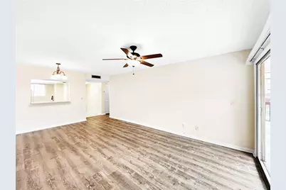 6336 Newtown Circle #36B2, Town N Country, FL 33615 - Photo 6