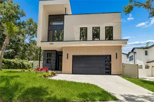 1305 Hilton Pl, Tampa, FL 33604 - Photo 2