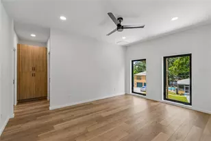 1305 Hilton Pl, Tampa, FL 33604 - Photo 46