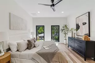 1305 Hilton Pl, Tampa, FL 33604 - Photo 24