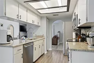 4236 Bayridge Ct, Spring Hill, FL 34606 - Photo 18