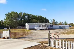 13117 Hexam Rd, Weeki Wachee, FL 34613 - Photo 12