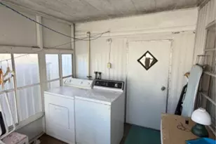 4061 58th Ave N, Saint Petersburg, FL 33714 - Photo 16