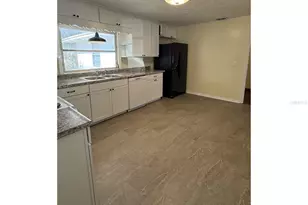 13725 10th St, Dade City, FL 33525 - Photo 6