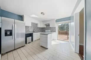 514 E Morgan St, Tarpon Springs, FL 34689 - Photo 10