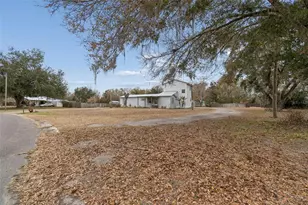 6411 Holloman Creek Ct, Plant City, FL 33565 - Photo 6