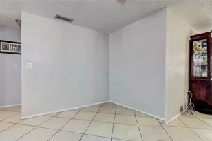 3633 Blackhawk Dr, New Port Richey, FL 34652 - Photo 10