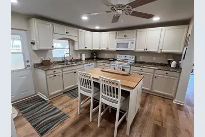 148 Pindo Palm Street W, Largo, FL 33770 - Photo 20