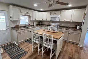 148 Pindo Palm St W, Largo, FL 33770 - Photo 20