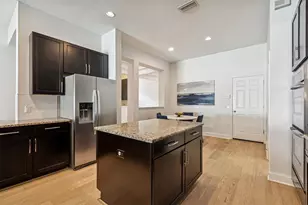 32613 Summerglade Dr, Wesley Chapel, FL 33545 - Photo 18