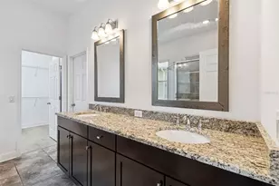 32613 Summerglade Dr, Wesley Chapel, FL 33545 - Photo 34