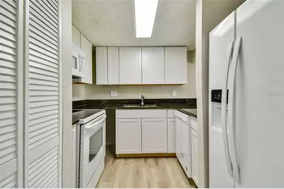 726 Haven Place #726, Tarpon Springs, FL 34689 - Photo 16