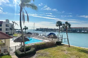 106 1st St E, Saint Petersburg, FL 33715 - Photo 28