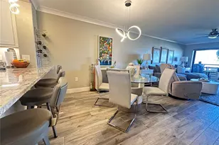 106 1st St E, Saint Petersburg, FL 33715 - Photo 12