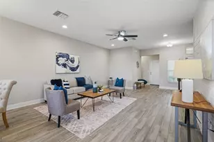 30183 Southwell Ln, Wesley Chapel, FL 33543 - Photo 16