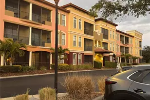 13941 Clubhouse Dr, Tampa, FL 33618 - Photo 2