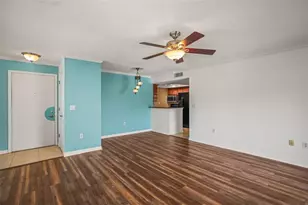704 Lyndhurst St, Dunedin, FL 34698 - Photo 4