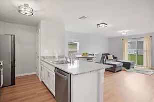 1448 Stone Ridge Cir, Sebring, FL 33870 - Photo 8