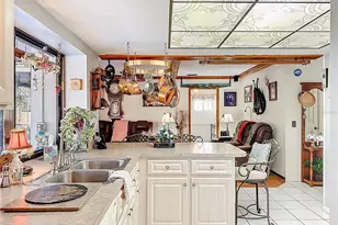 1822 Laurel Oak Dr, Valrico, FL 33596 - Photo 18