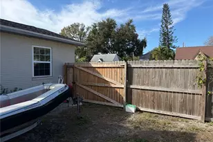 3317 18th St N, Saint Petersburg, FL 33713 - Photo 16