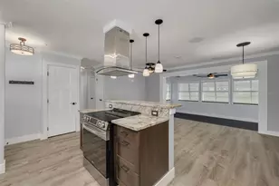 6012 Tangerine Ave S, Gulfport, FL 33707 - Photo 6