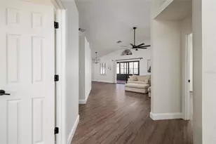 1712 Erin Brooke Dr, Valrico, FL 33594 - Photo 16